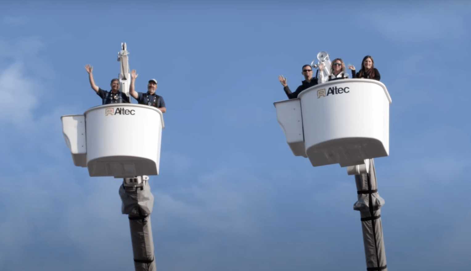 Aresmare distribuidor oficial de altec, en una de las exposiciones